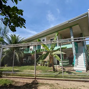 Charlina Inn