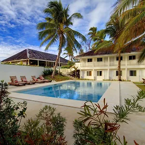 Momo House Panglao